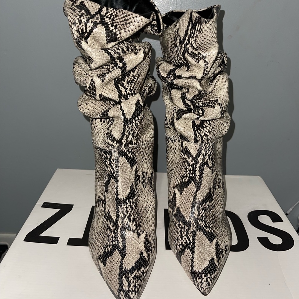 Schutz Women Boots